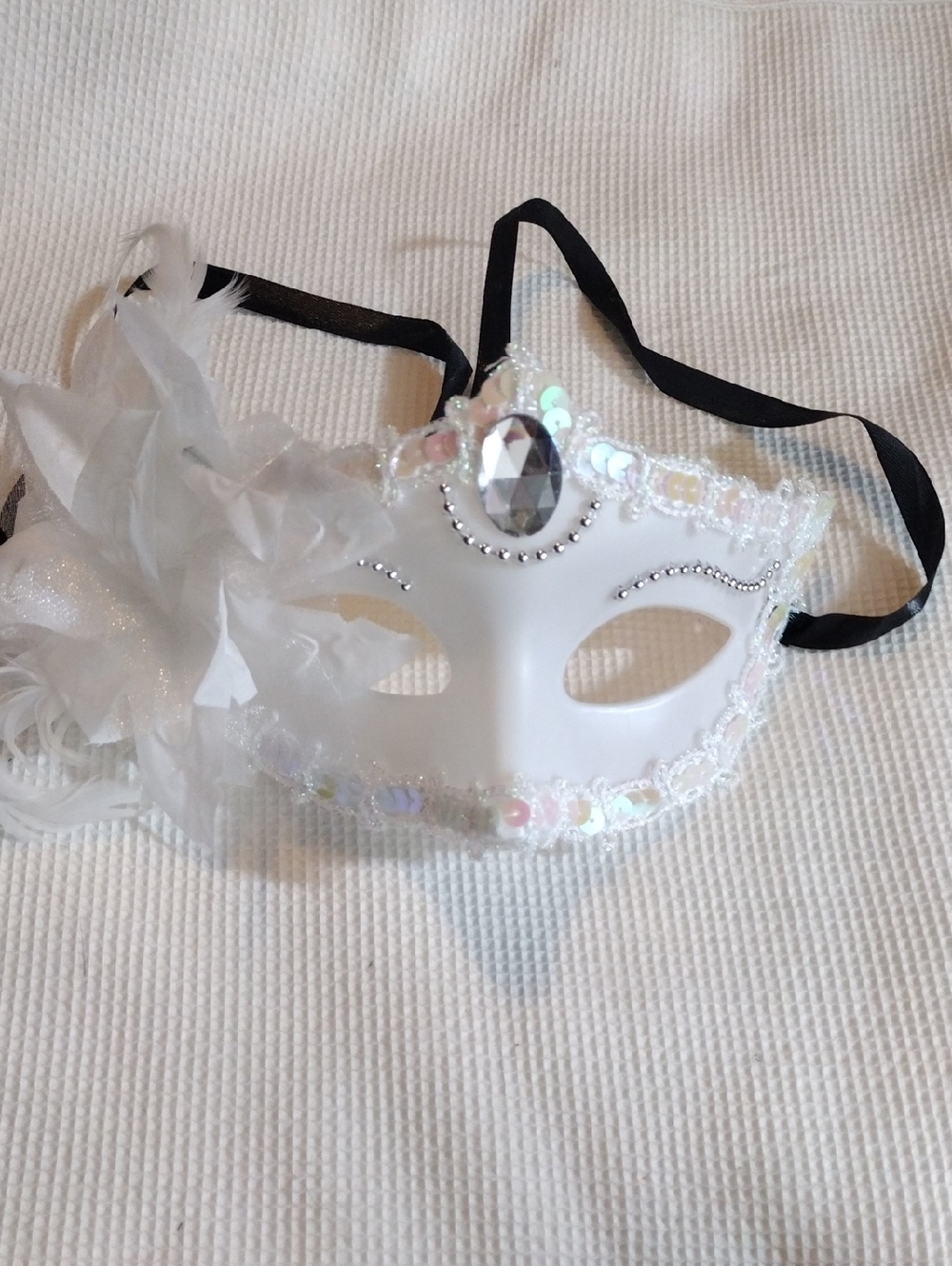 White Decorative Venetian Mask with Jewel and Feathers